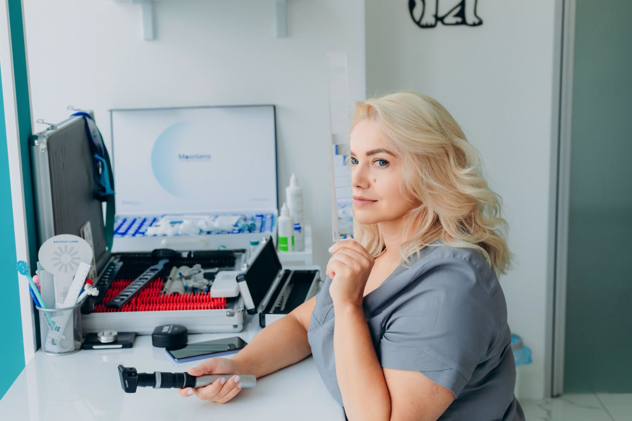 Приватний лікар офтальмолог Lux Vision Рибачук О Івано-Франківськ