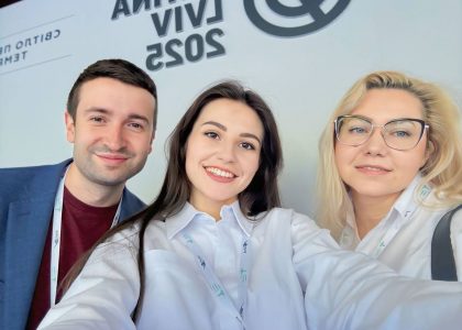 Симпозіум офтальмологів Україна LuxVision